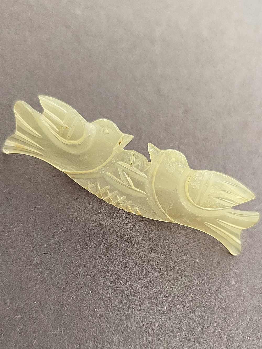 Vintage-style Pale Yellow Bird Aquarium Ornament